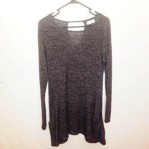 24/7 MAURICES GRAY KNIT LONG TUNIC SWEATER WITH POCKETS